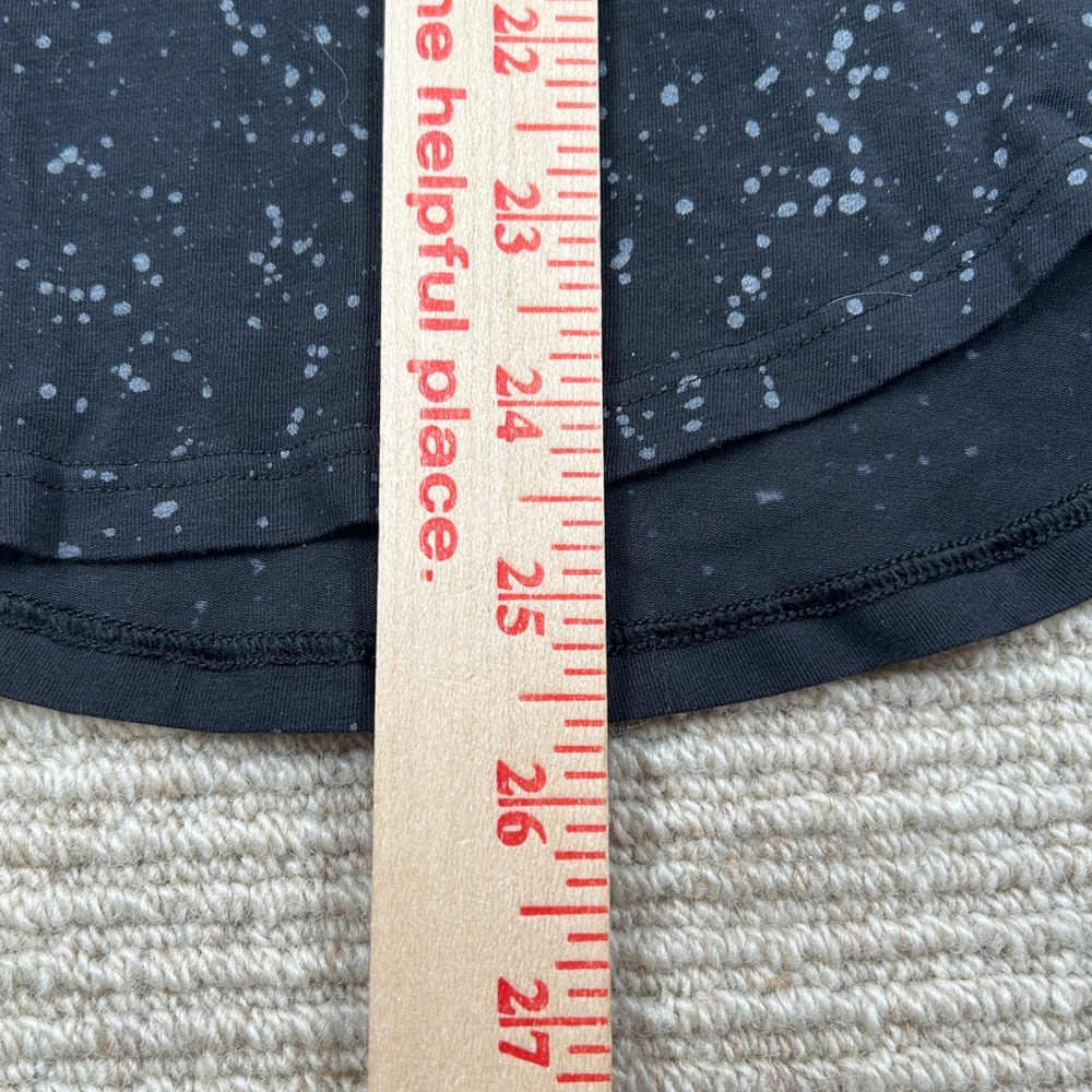 Lululemon V-Neck Tee Women XS/S Black Speckled Athleisure Activewear Performance - Picture 3 of 6